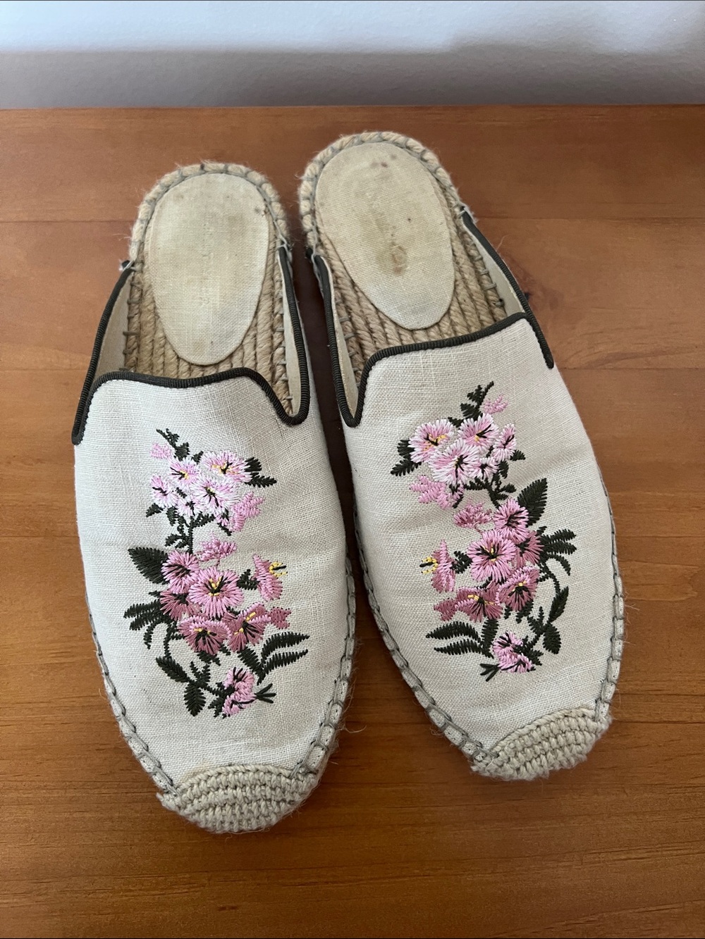 Ann Taylor Embroidered Pink Floral Slip-On Espadrilles for Women, 7M